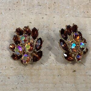VTG TRIFARI Possible Dark Citrine Rhinestone Flower /  Leaf Clip On Earrings